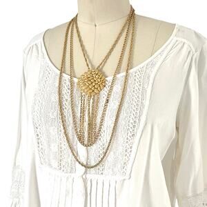 Vintage Gold Trio Chain Layered Pendant Necklace: Metal Fringes, Clasp